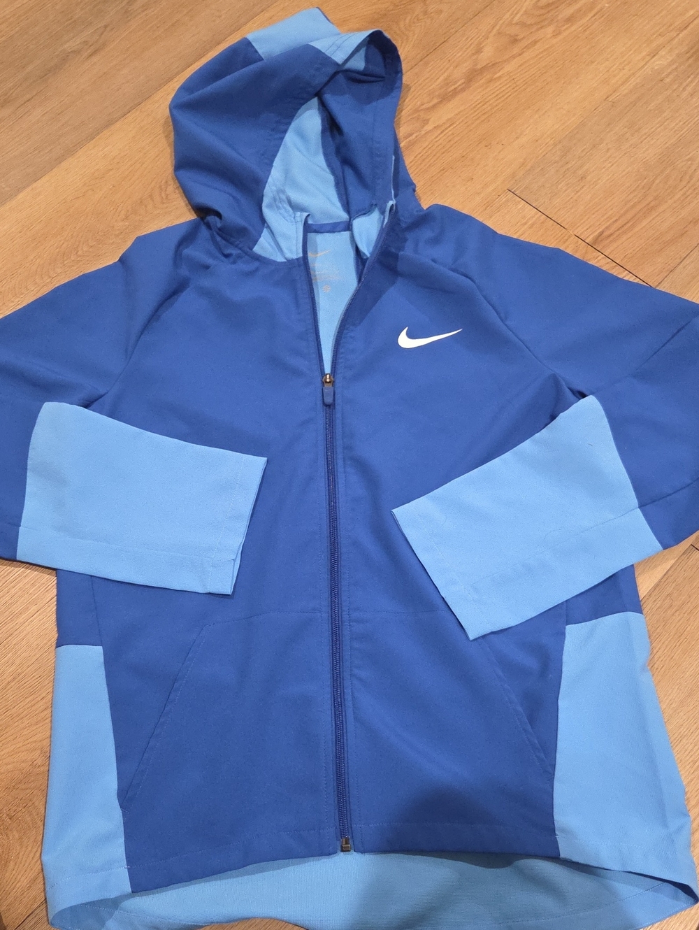 Nike Blue Colorblock Hooded Rain Jacket with Light Blue Accents
